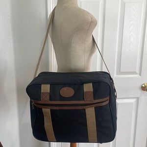 Vtg American Flyer, duffel bag carry on shoulder strap zipper pocket black brown